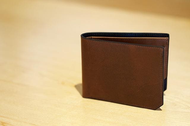 갈색 지갑