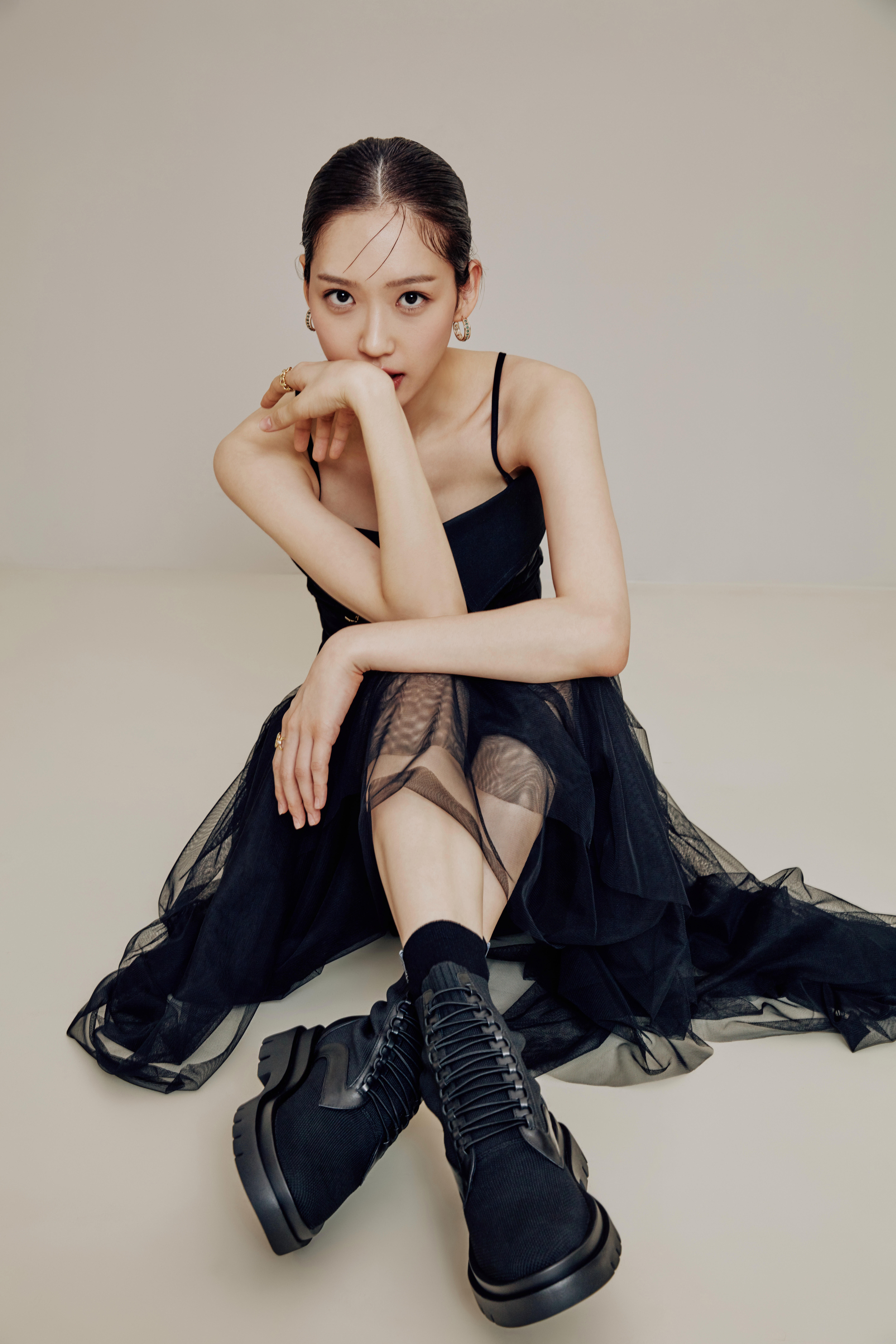  한지현 슈콤마보니 화보 고화질 사진