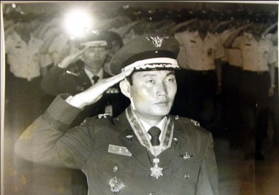  헌트 실화 아웅산 테러부터 이웅평 귀순 사건등 해석