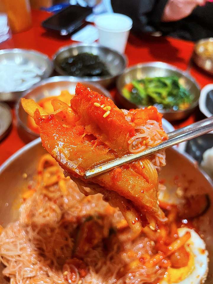  어서와 한국은 처음이지 코다리 냉면 회무침 떡만둣국 제주흑돼지불백 굴국밥 캐나다 친구들 편 롯데월드 잠실 맛집 위치