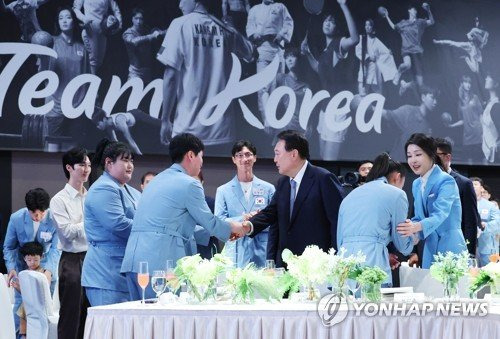 파리 올림픽 선수단 격려 만찬 메달