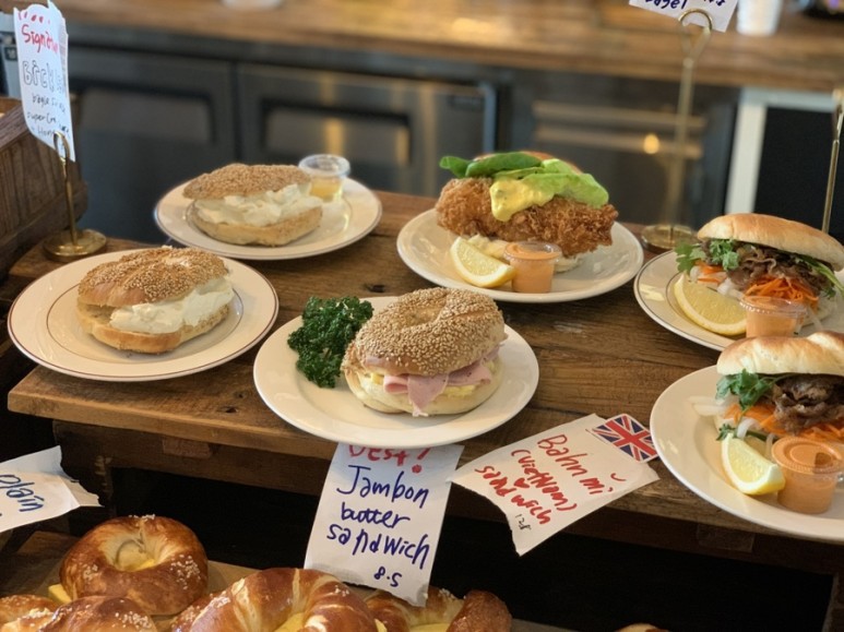 :: 런던베이글뮤지엄 안국 카페 30