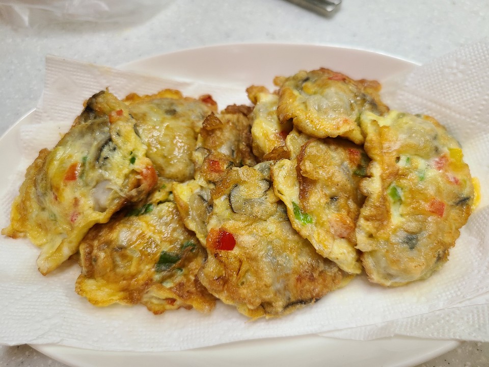  굴 제철 맛있게 먹는 방법 ( 굴전 만들기 )