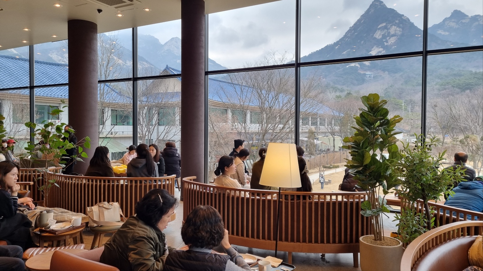 2023, 3월1일 스벅 더북한산, 7