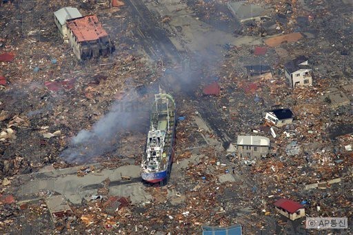 동일본대지진 - 쓰나미