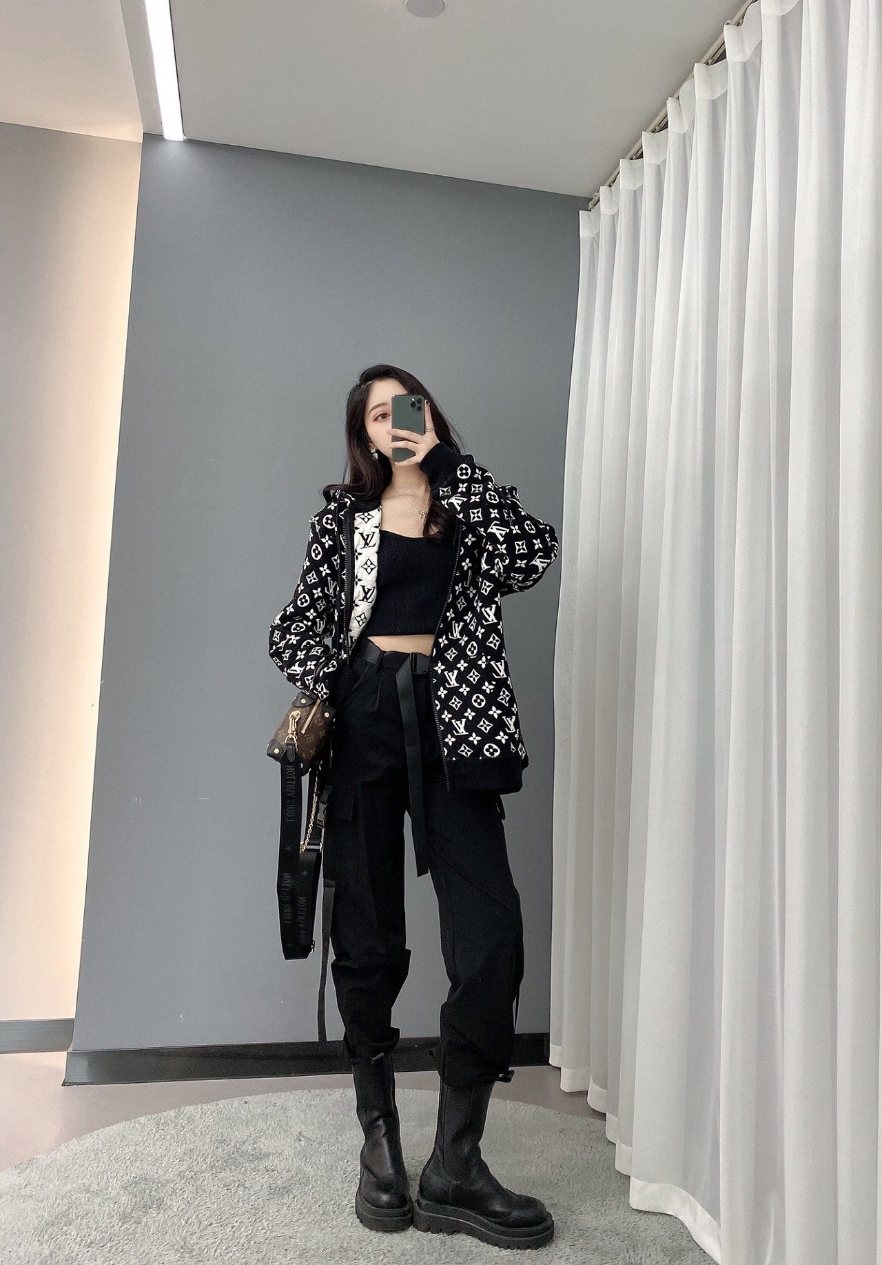  [LOUIS VUITTON] 루이비통 리미티드 풀 모노그램 자카드 후드 집업