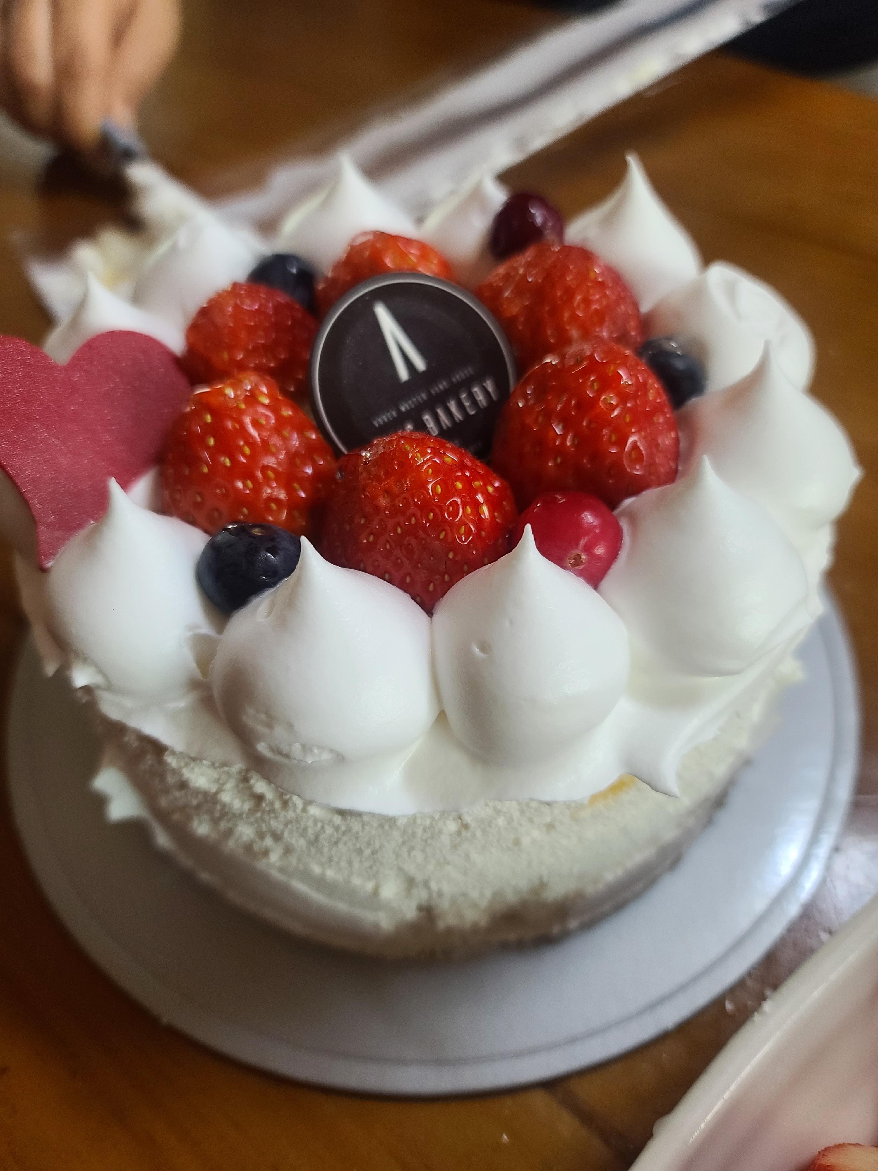  생일케이크 추천 안스베이커리 구월본점 딸기생크림케이크