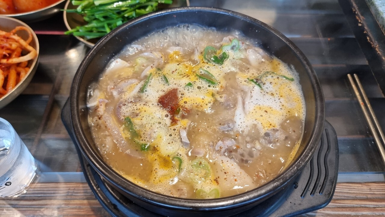 청와옥 순대국 특