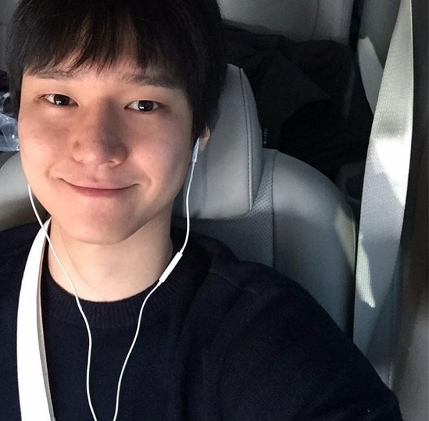  배우 고경표 최근 근황 및 과거 졸업 사진 재조명