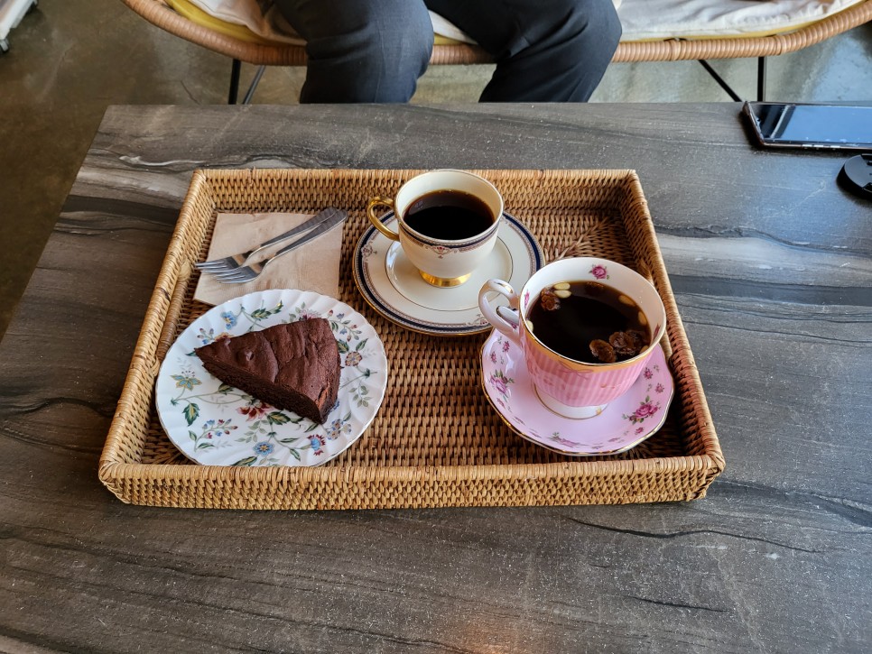 핸드드립 빠빠에피에서 맛있는 커피와 디저트를~ 14