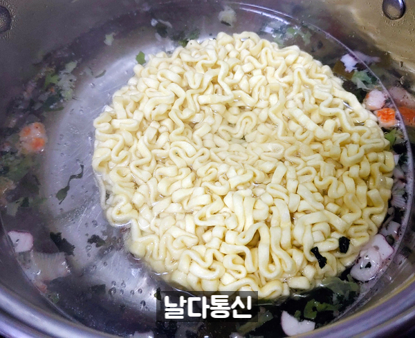 바다를 담은 짬뽕라면 [삼양] 바담뽕 26