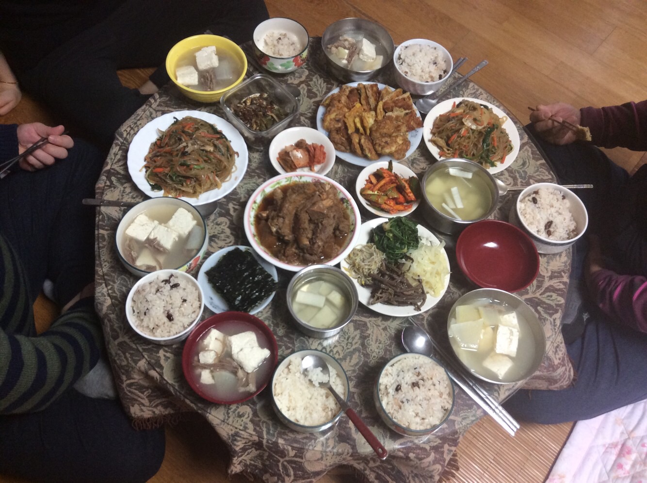  설날 아침 밥상