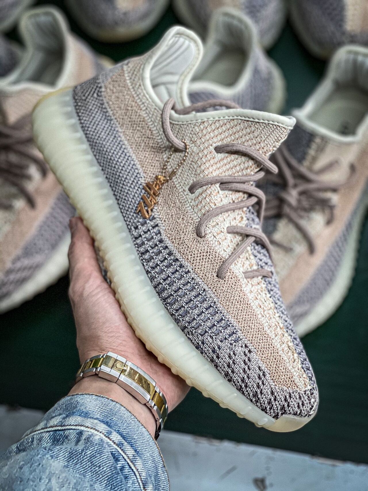  [ADIDAS x YEEZY] H12 아디다스 X 이지부스트 350 V2 애쉬 펄 ASH PEARL GY7658