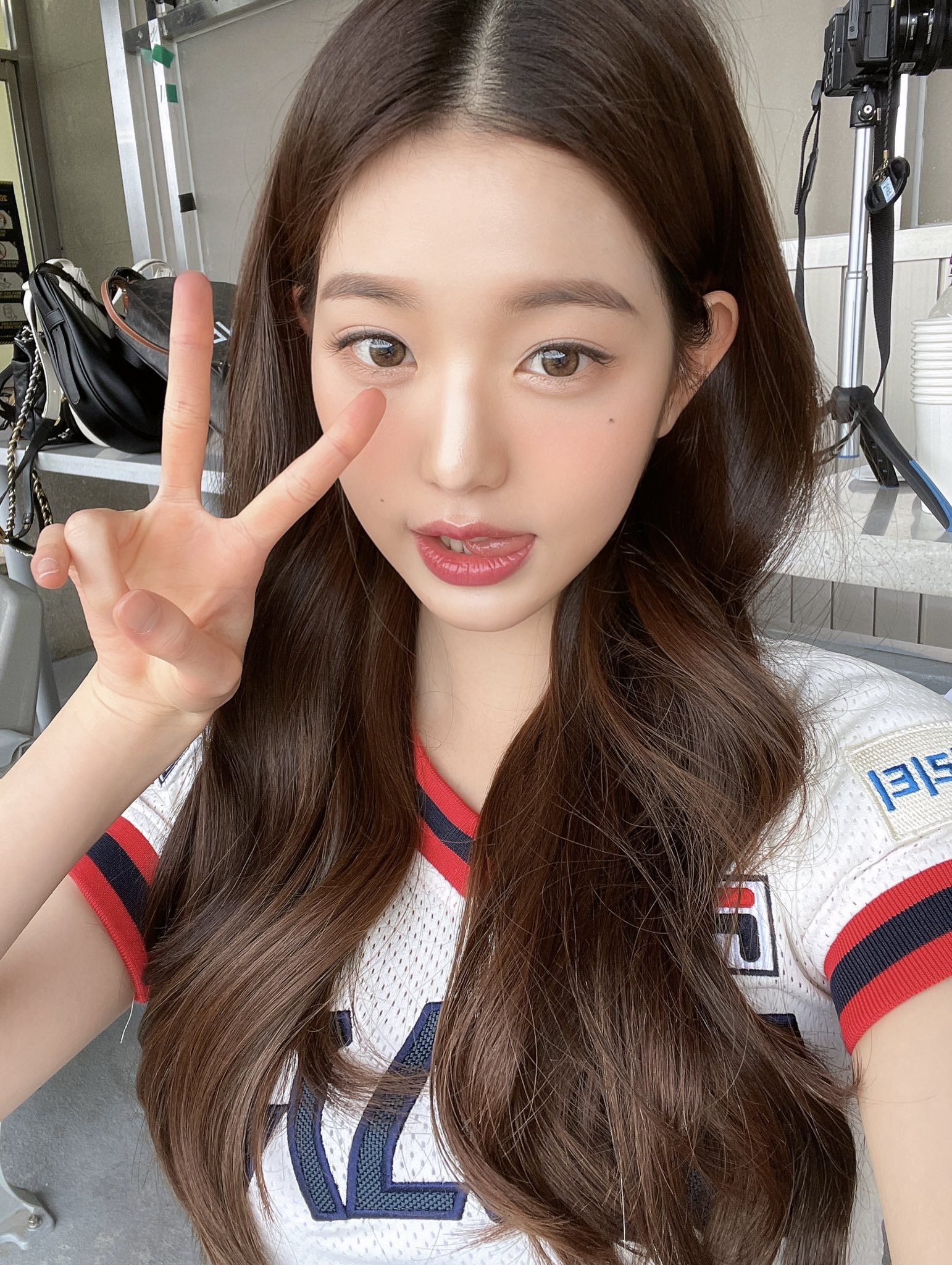  아이브 IVE 원영 두산베어스 시구시타 220630 유니폼 사진