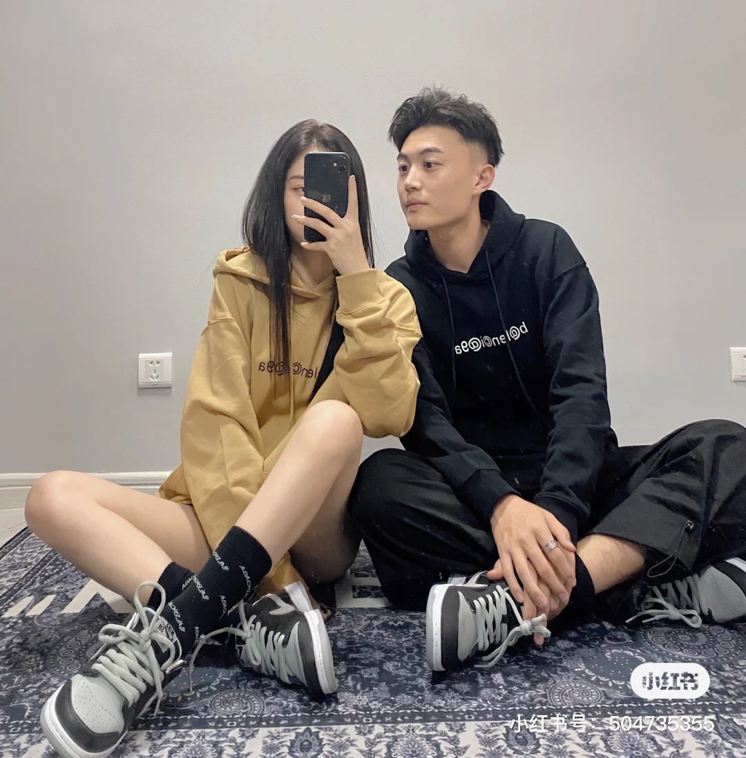  [BALENCIAGA] 발렌시아가 심볼릭 스웨트 셔츠 후드 티셔츠 578135 TIV51 9605