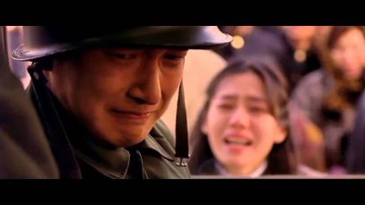 뒤돌아서서-눈물을-흘리는-준하.
