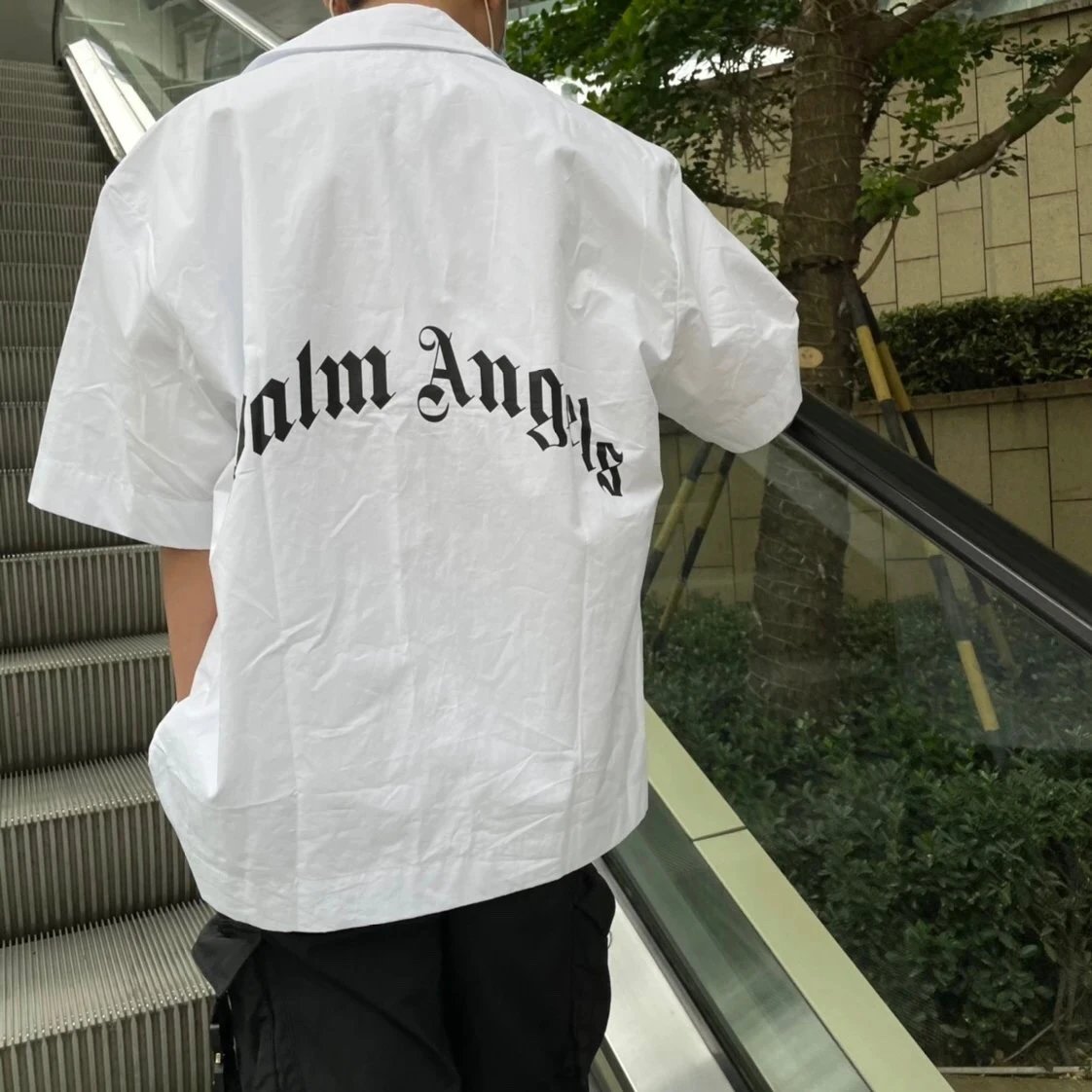  [PALM ANGELS] 팜엔젤스 백 로고 반팔 셔츠
