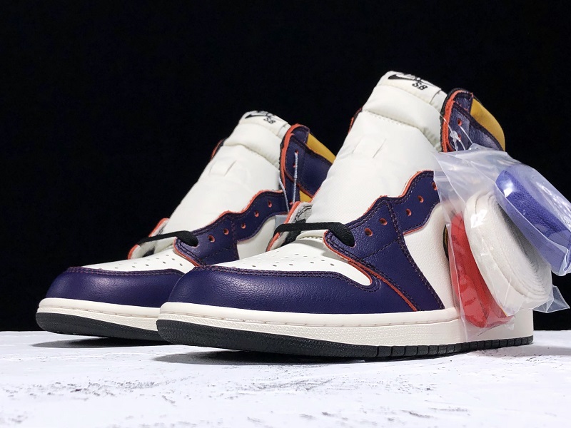  [NIKE] 나이키 에어조던1 엘에이 투 시카고 라투시 LA to CHICAGO CD6578-507
