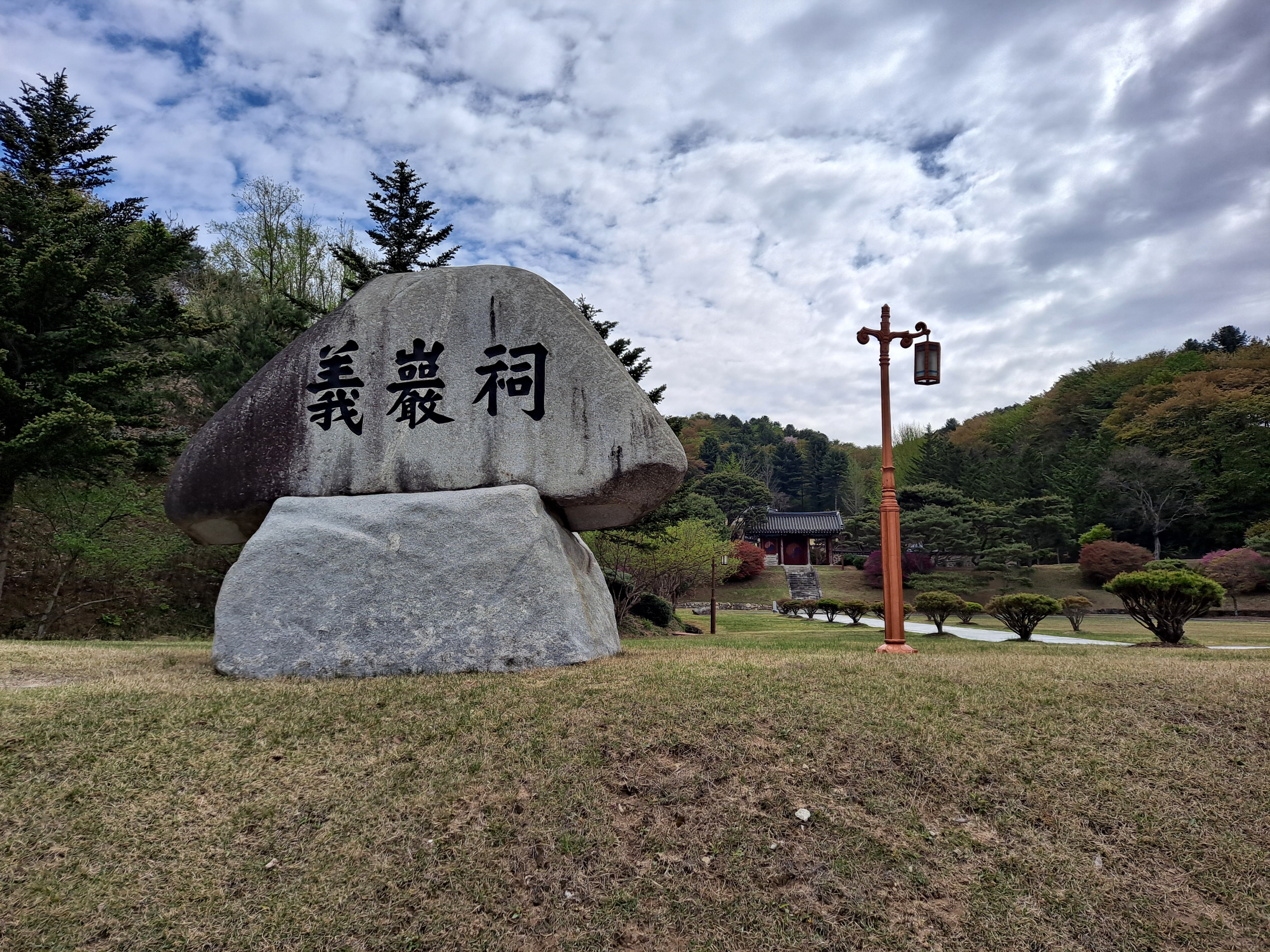  장수삼절(長水三絶), 논개사당