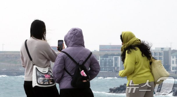 아침 영하권 꽃샘추위