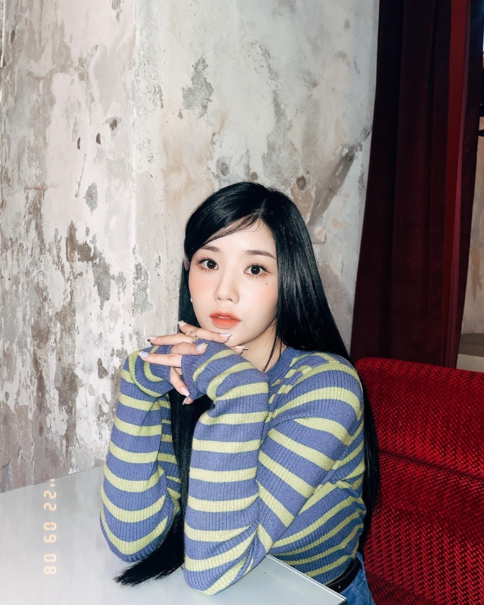  권은비 뉴트로 컨셉 시즌 그리팅 비하인드