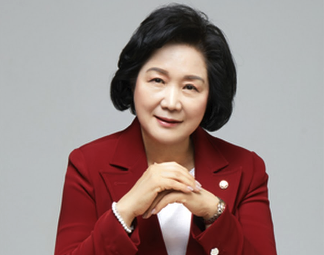  조명희 의원 재산 학력 이력 나이 고향 프로필