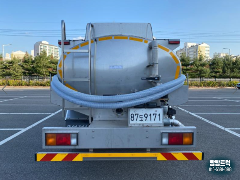 물차는 중고5톤살수차 스텐탱크 14