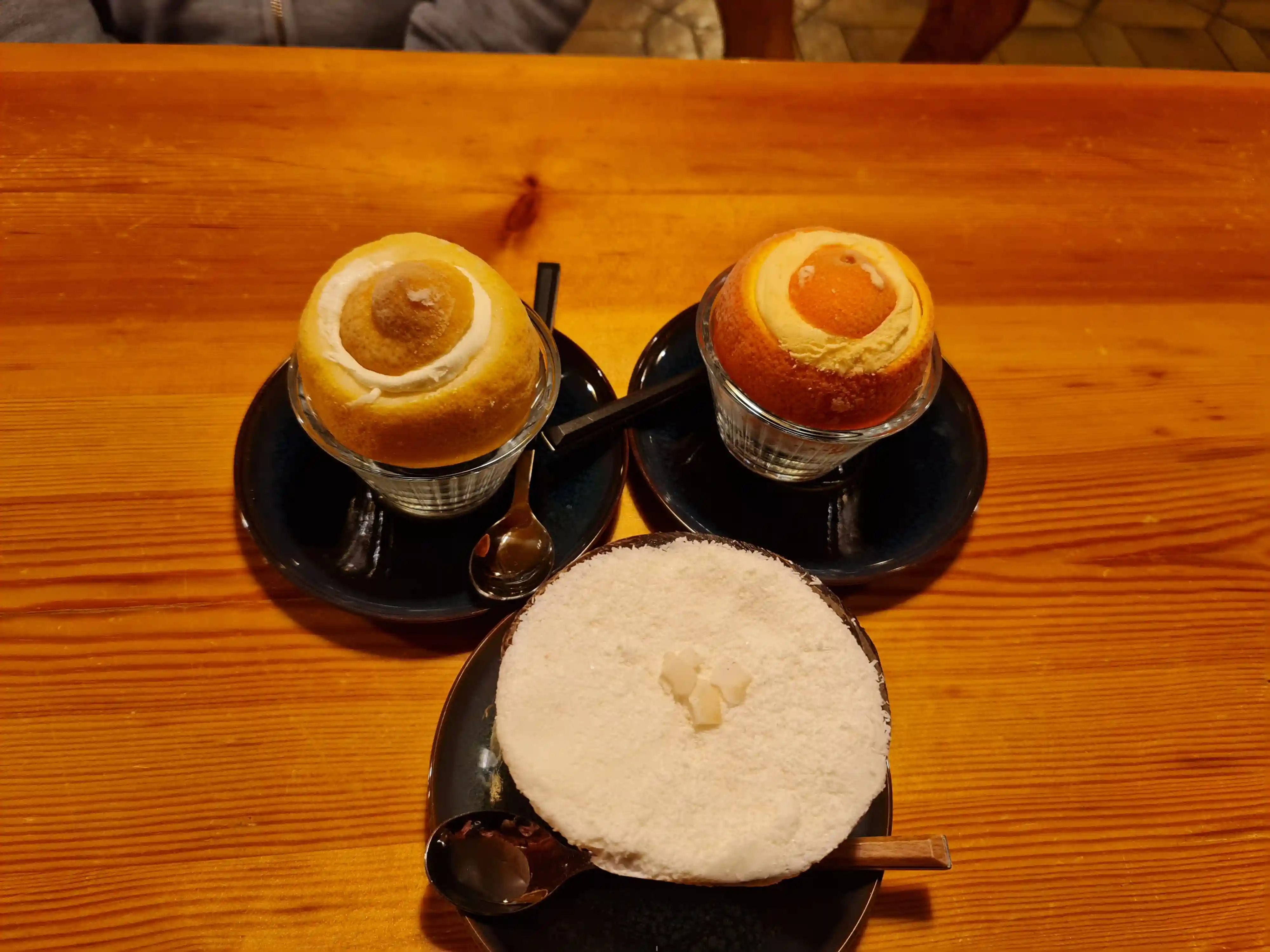 레몬&#44; 오렌지&#44; 코코넛 아이스크림