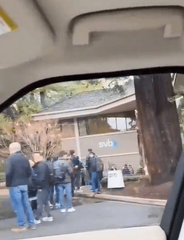 국채수익률과 금융위기 징후