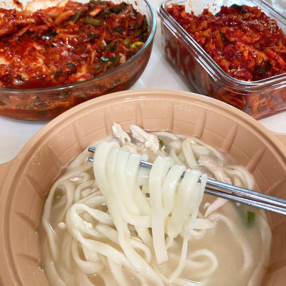  GS25 푸짐한상 닭칼국수(+통신사 및 카드 할인 혜택)