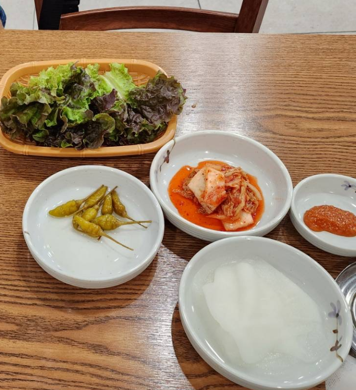 초가식당 밑반찬