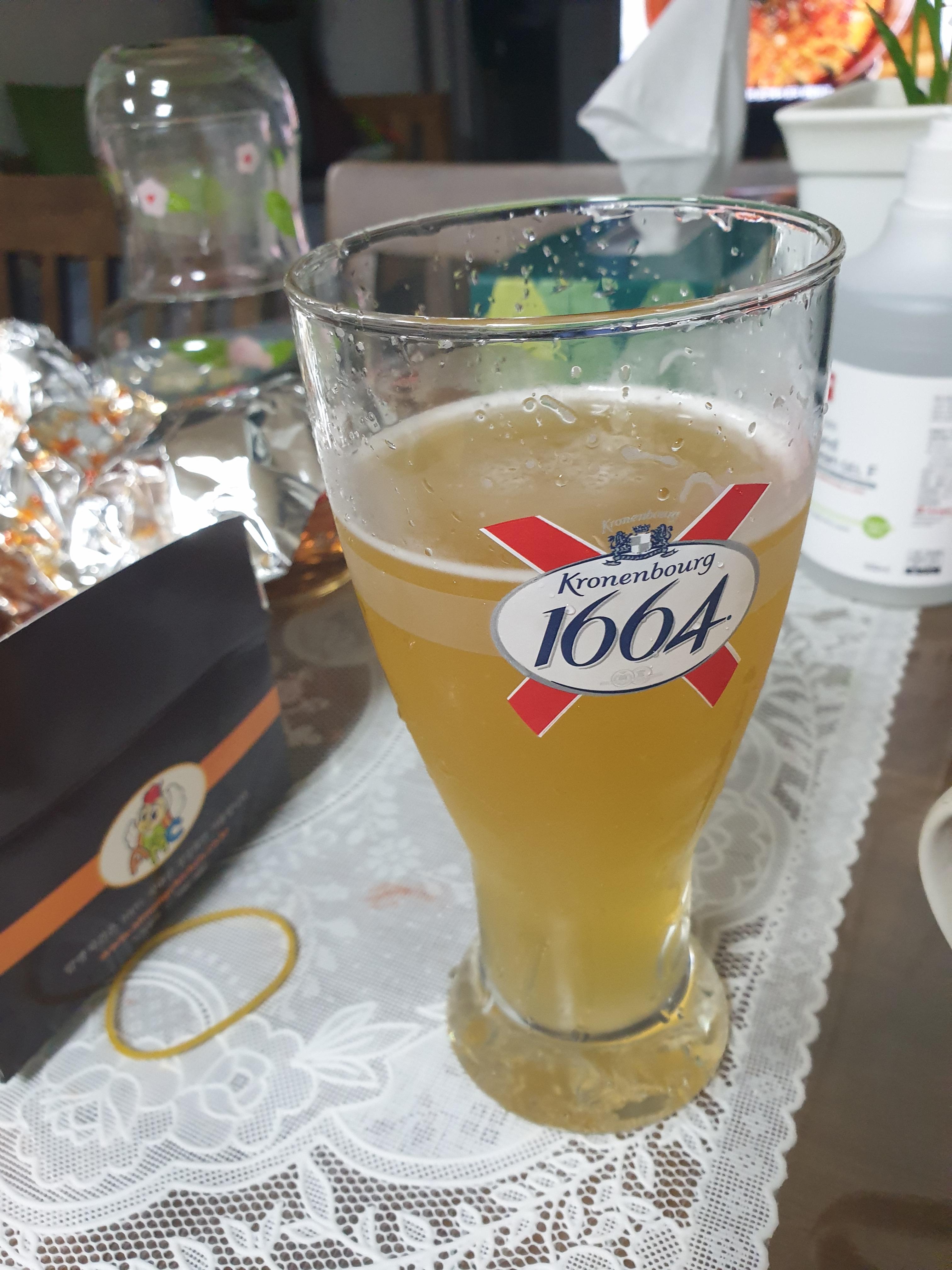 알맹치킨 이미지