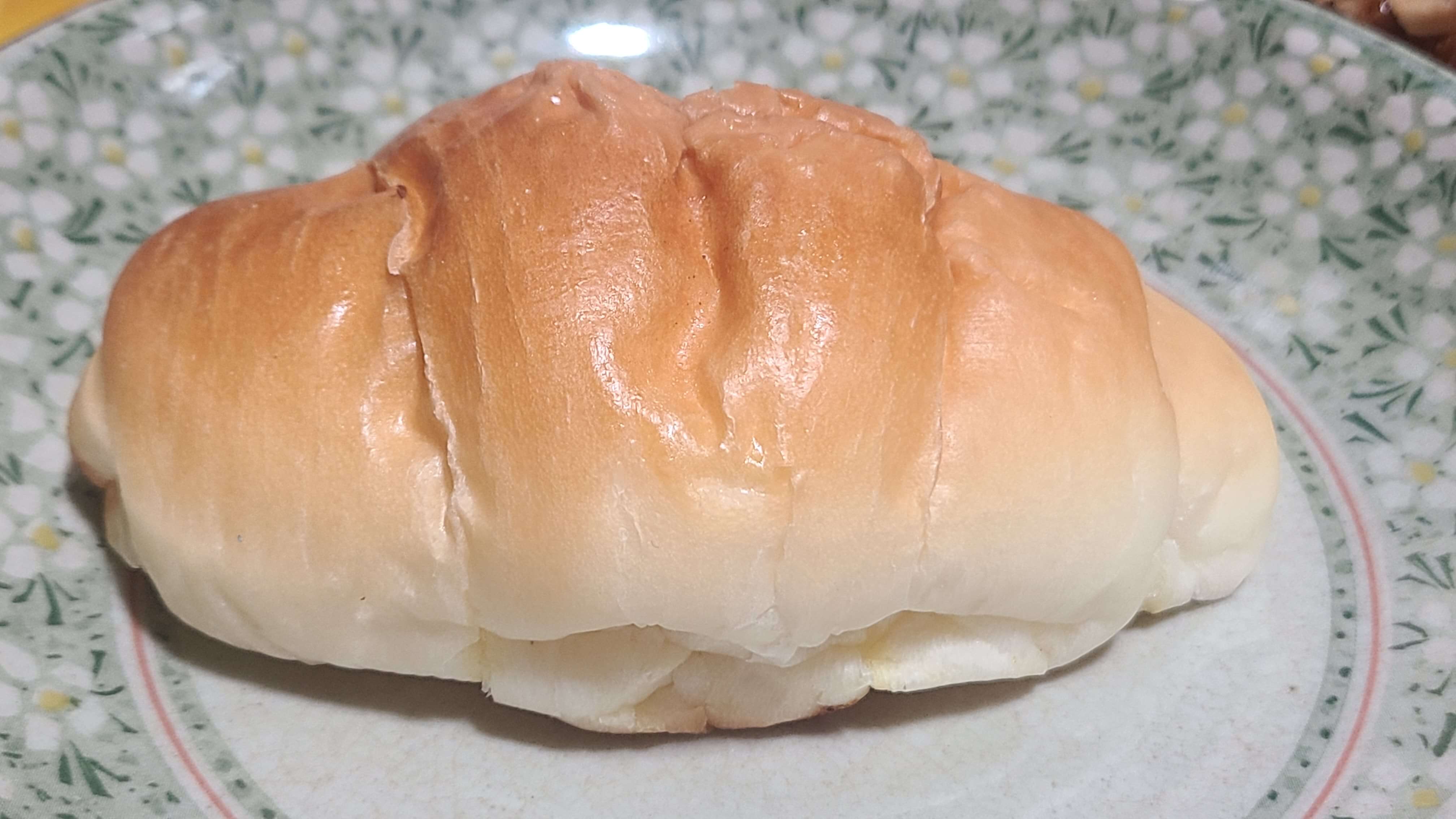 안스-베이커리-소금빵