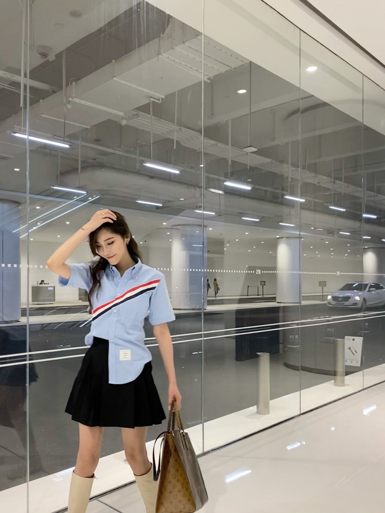  [THOM BROWNE] 톰브라운 코튼 옥스포드 프린티드 다이애그널 스트라이프 스트레이트 핏 쇼트 슬리브 셔츠 (2 COLOR)