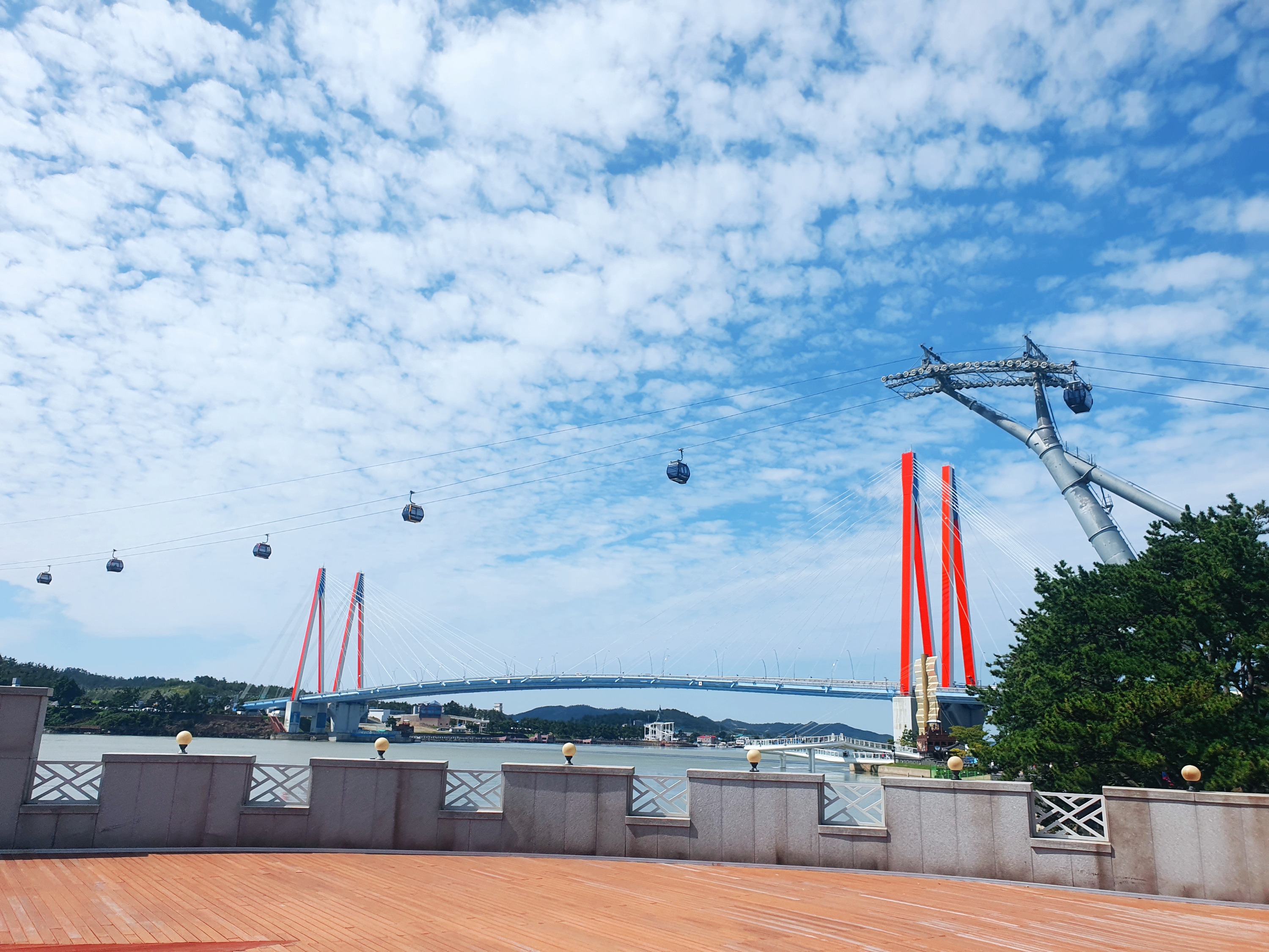 해남 우수영국민관광지 : 울둘목 스카이워크 판옥선 명량 촬영지