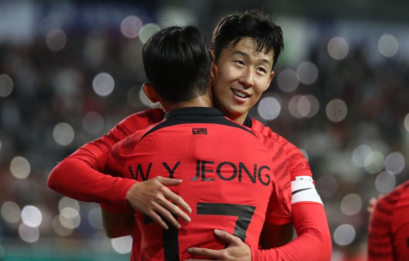 A대표팀 축구 평가전 대한민국 대 베트남 6대0 대승