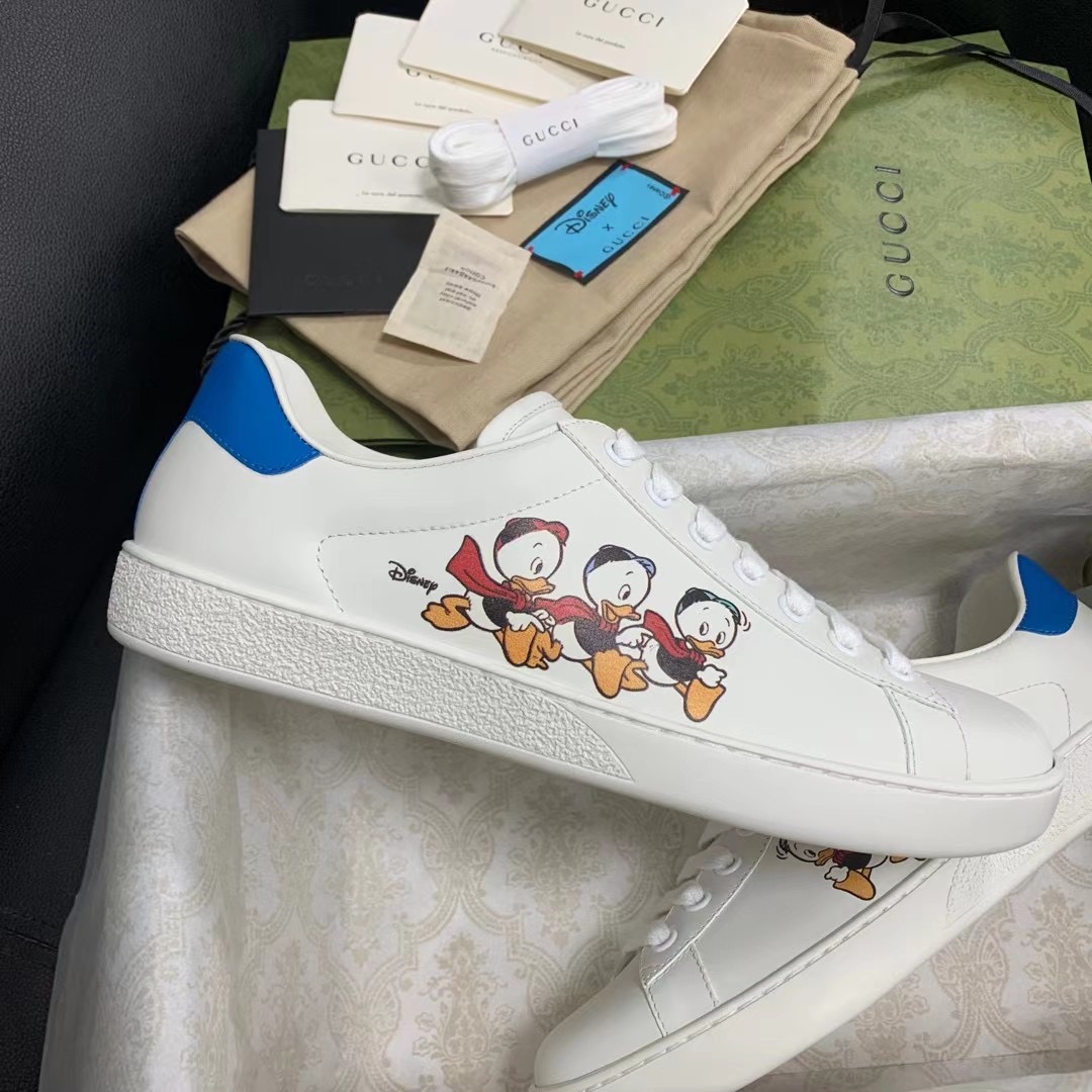  [GUCCI x DISNEY] 구찌 X 디즈니 도널드덕 에이스 스니커즈 649398 AYO70 9062