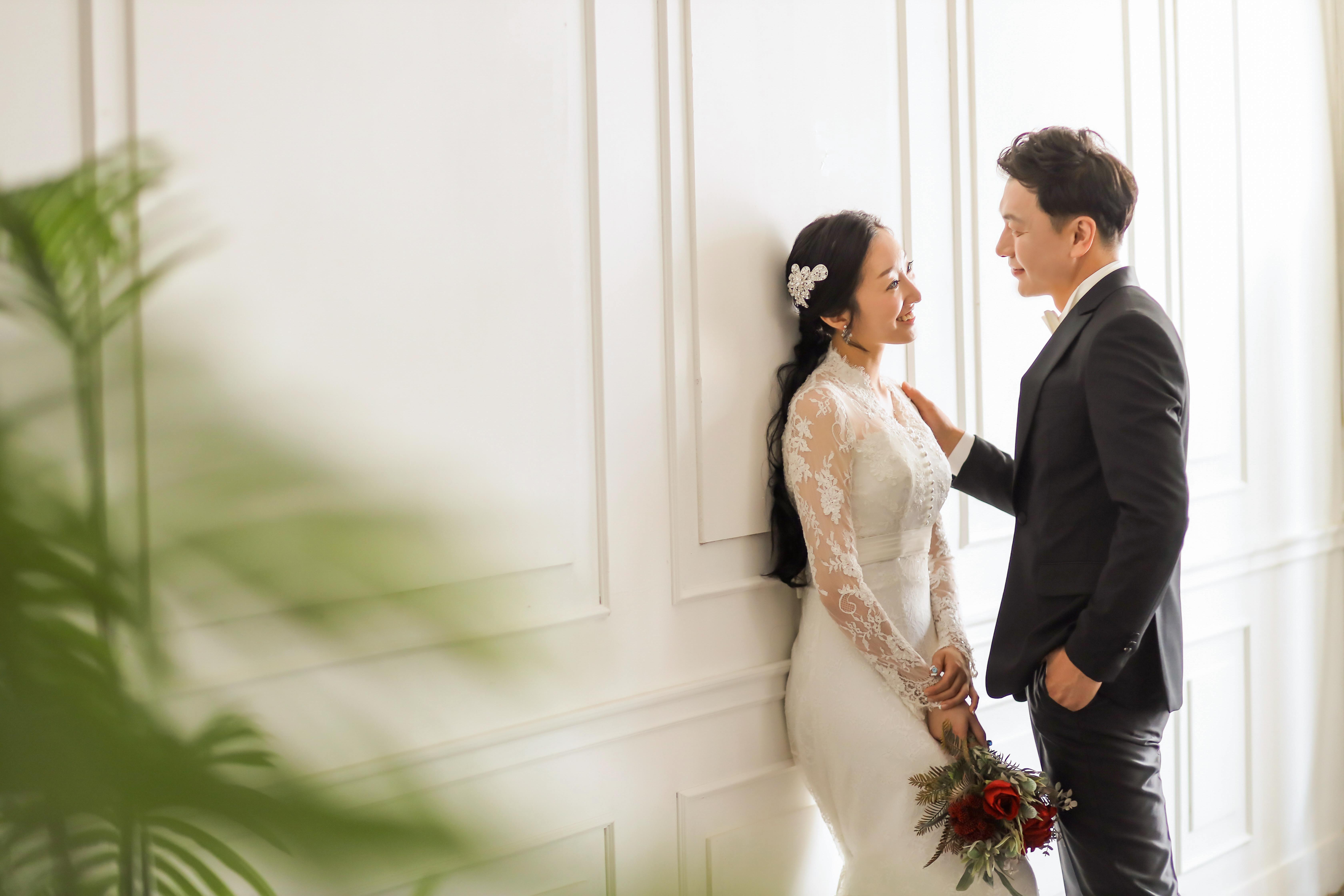  수원세미웨딩촬영은 정원스튜디오에서 함께 하세요