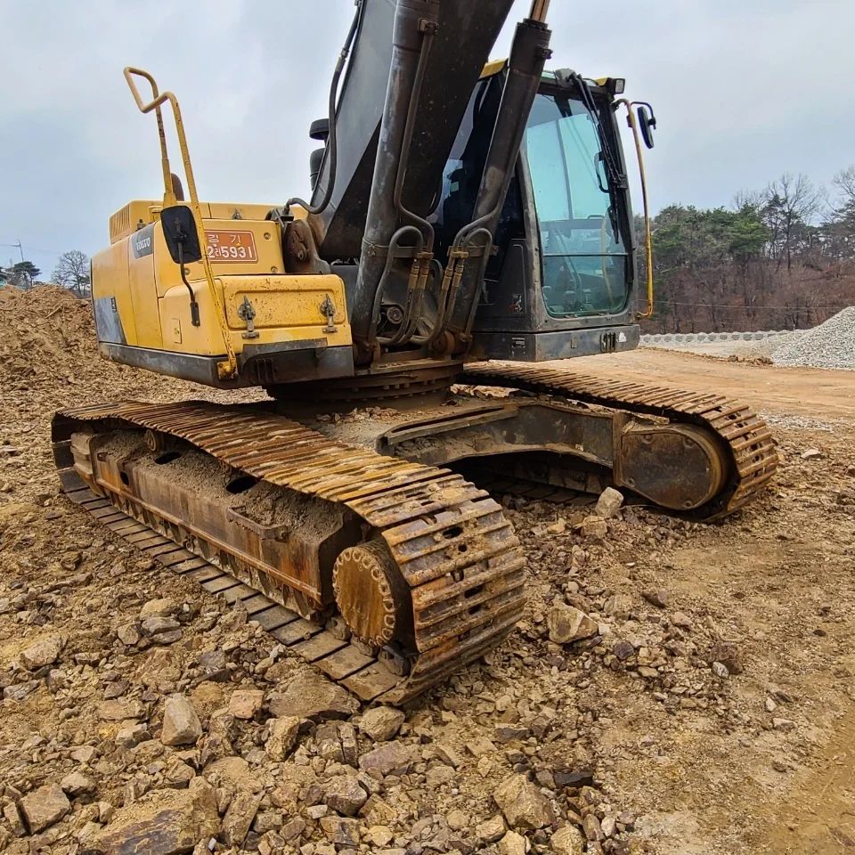  볼보 VOLVO EC300D모델 2014년식 5300만원 판매합니다