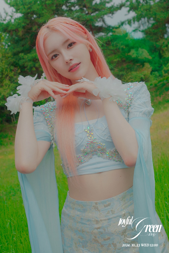 꾸준히 컴백하는 진짜 힘들었던 코로나 시국에 데뷔한 여돌.jpg | 인스티즈