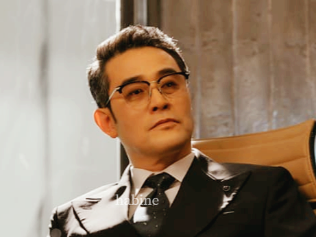 넘버스 등장인물