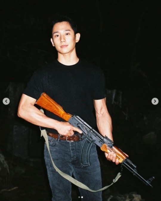 정해인, 예쁜 지수가 찍어준 멋진 사진! 로맨틱 눈맞춤 [사진]