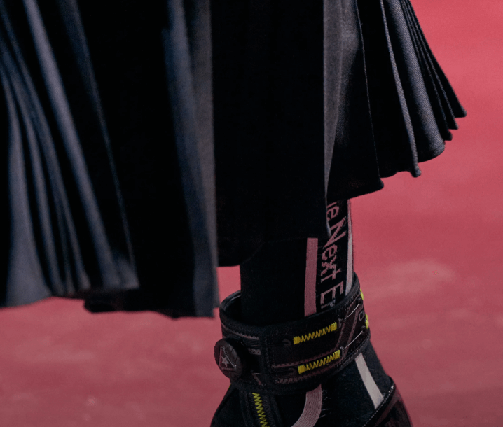 판도라-16회-이지아-패션

Fall 2022 READY-TO-WEAR / Dior