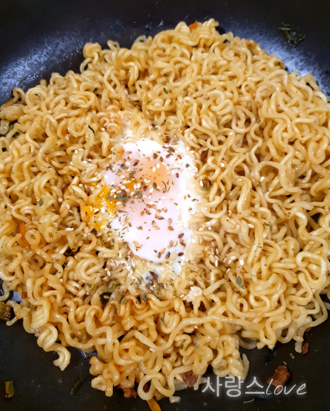  쿠지라이식 라면 만들기 색다르고 간단한 볶음라면 레시피