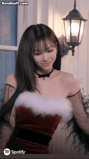  눈 내리는 날 산타 에스파 카리나