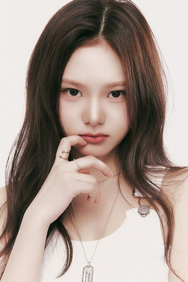 볼살 하나로 이미지 확 달라진 여돌 | 인스티즈