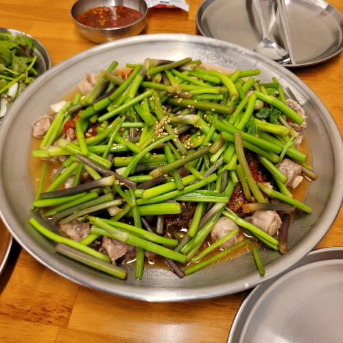 능동미나리용산 미나리 꼬리 찜
