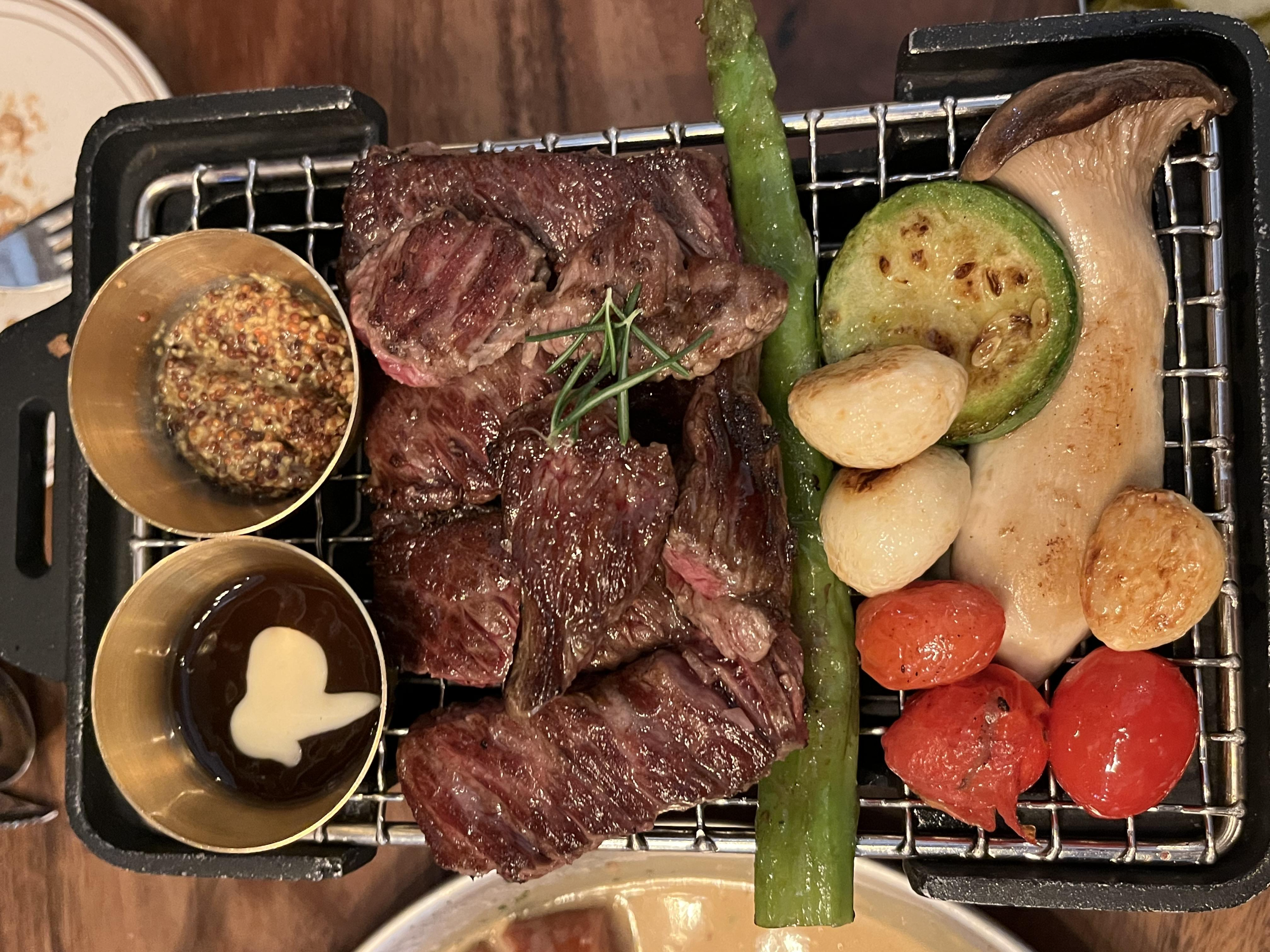 코지 프리미엄 스테이크