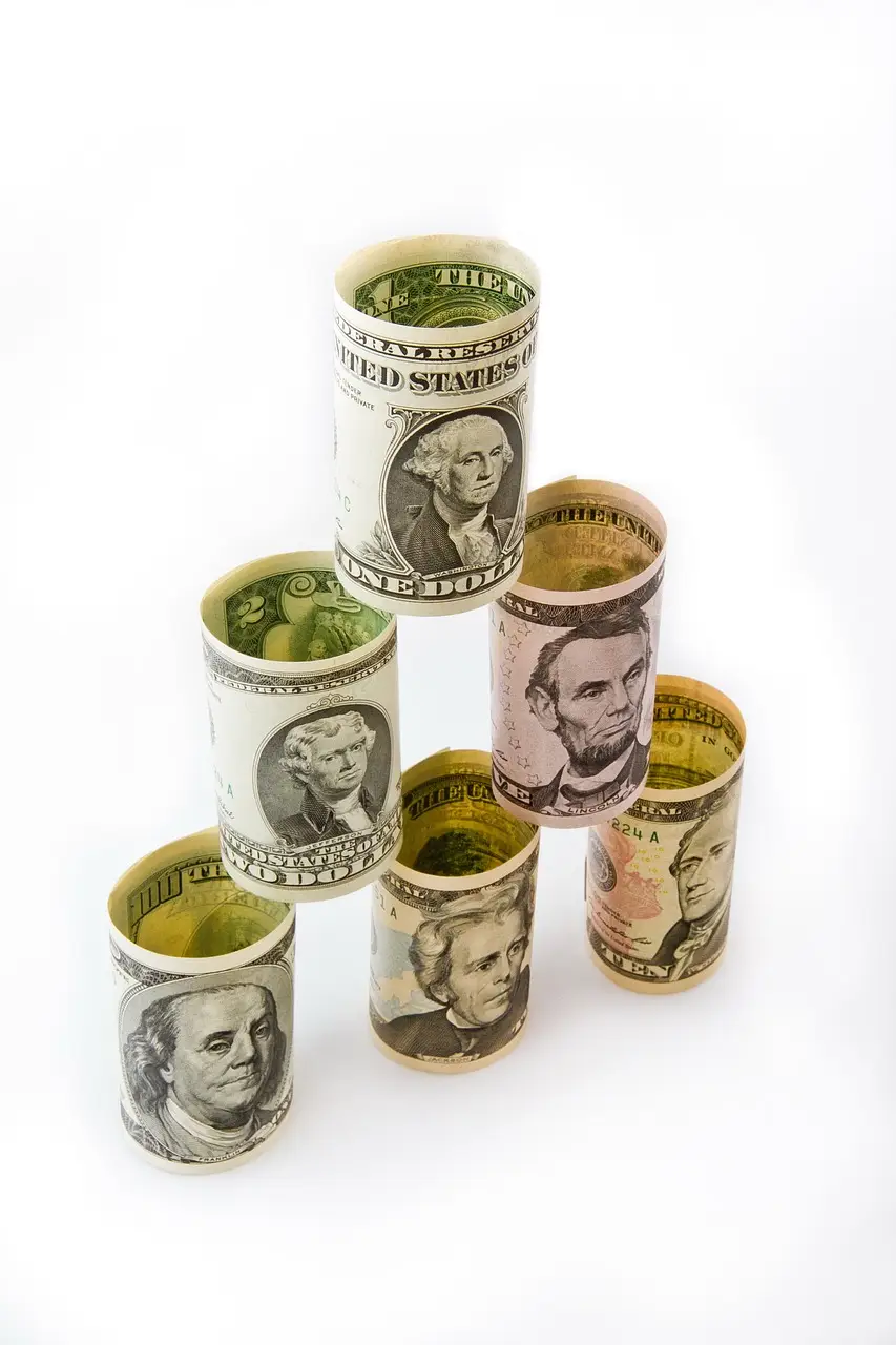 money-1974695_1280.webp