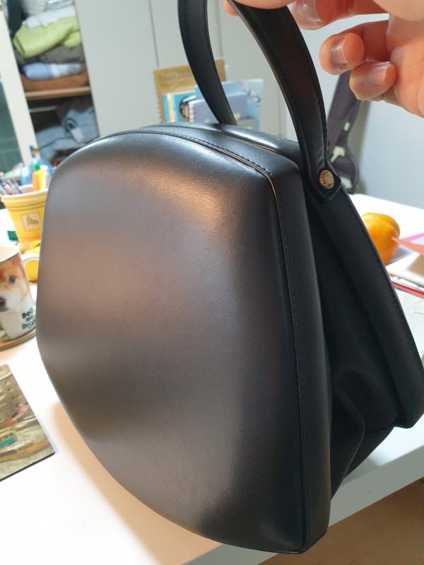 아카이브 앱크 shell shoulder bag 밀착샷